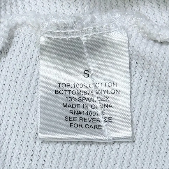 Intimately Free People White Sleeveless Bodysuit with Button Detail. Small - Picture 7 of 9